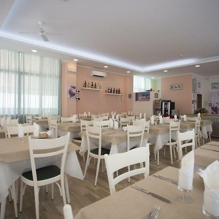 Hotel Madrid Κατόλικα Εξωτερικό φωτογραφία